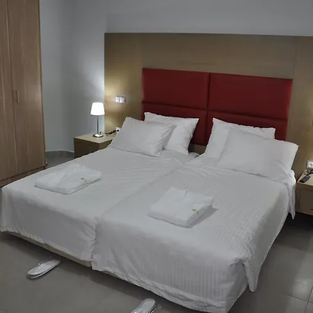 Daniel Luxury 4* קלטוס